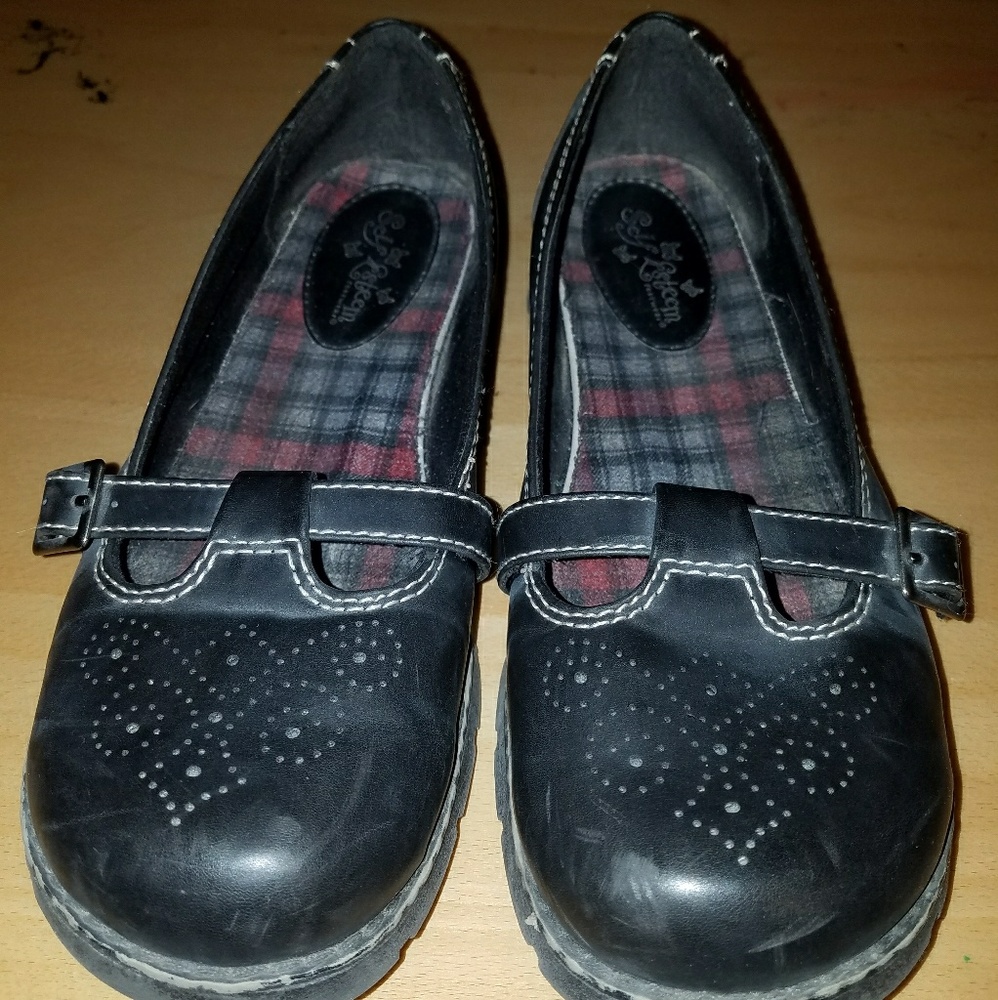Self esteem shoes